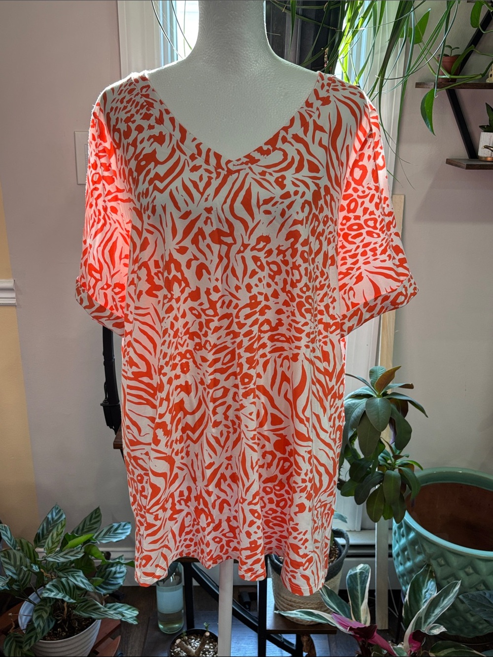 Belle Kim Gravel V-Neck Short Sleeve Orange Animal Print top size L
